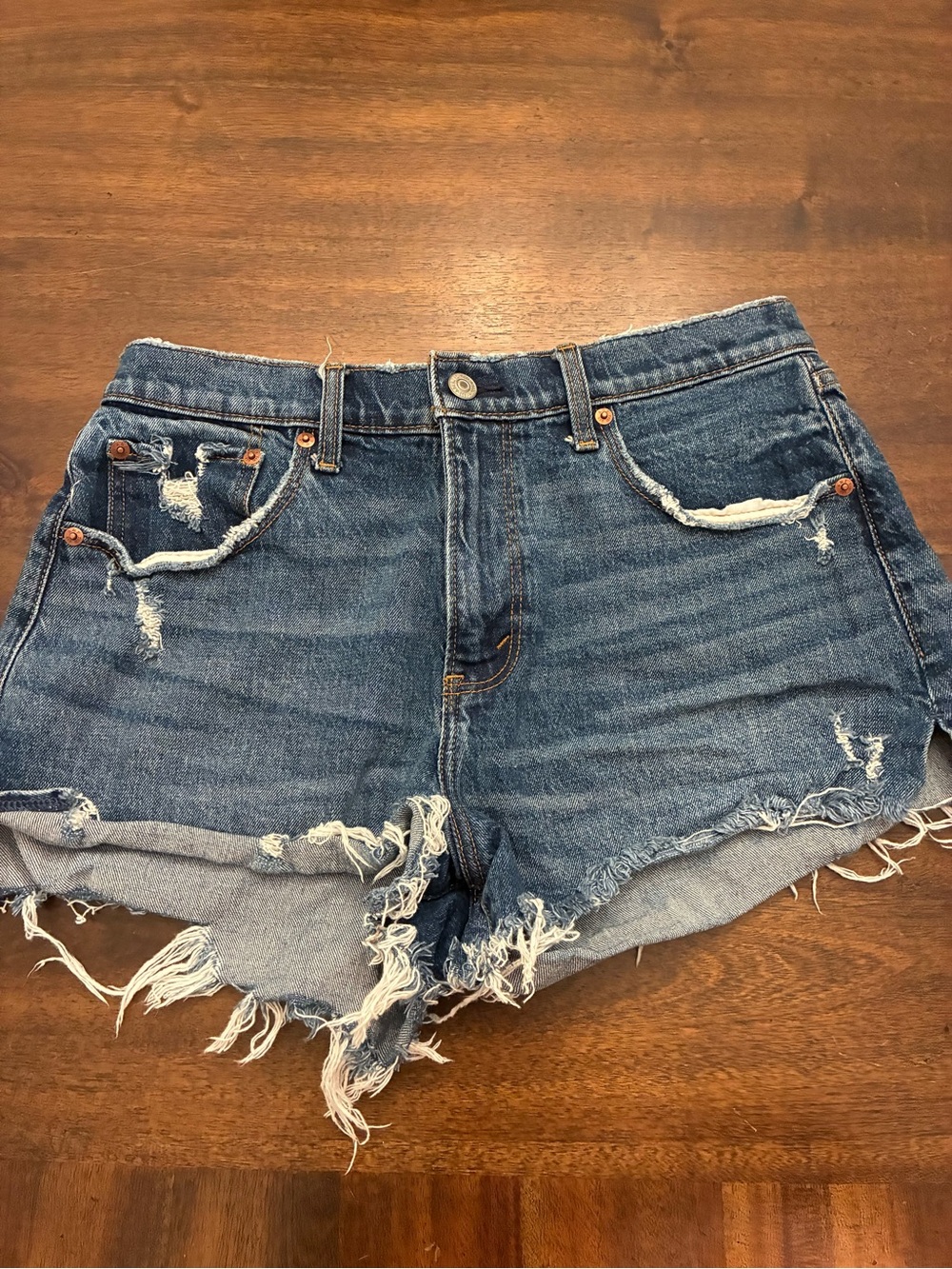 Abercrombie and Fitch The Mom Short 30 10 Curve Love Mid Rise Denim Shorts Jeans